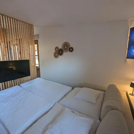 Goasnstoi - Mit Hottub Und Bergblick Im Inntal Hébergement de vacances *